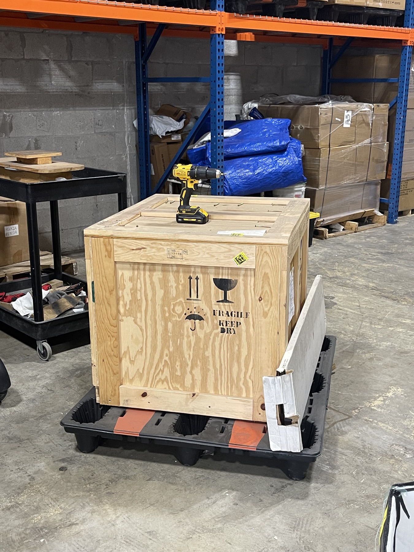 Professional wooden shipping crate